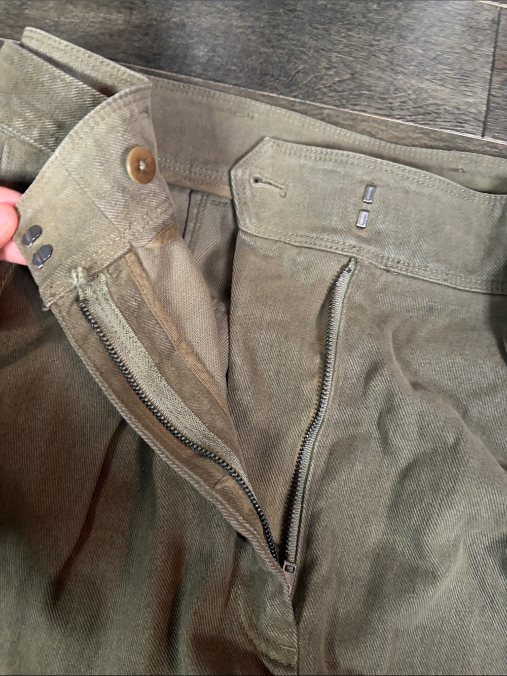 Aritzia Babaton Belted Utility Pants – Size 6 - Picture 6 of 10